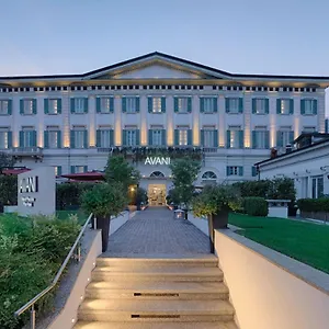 https://nh-milano-palazzo-moscova.it-lombardy.com