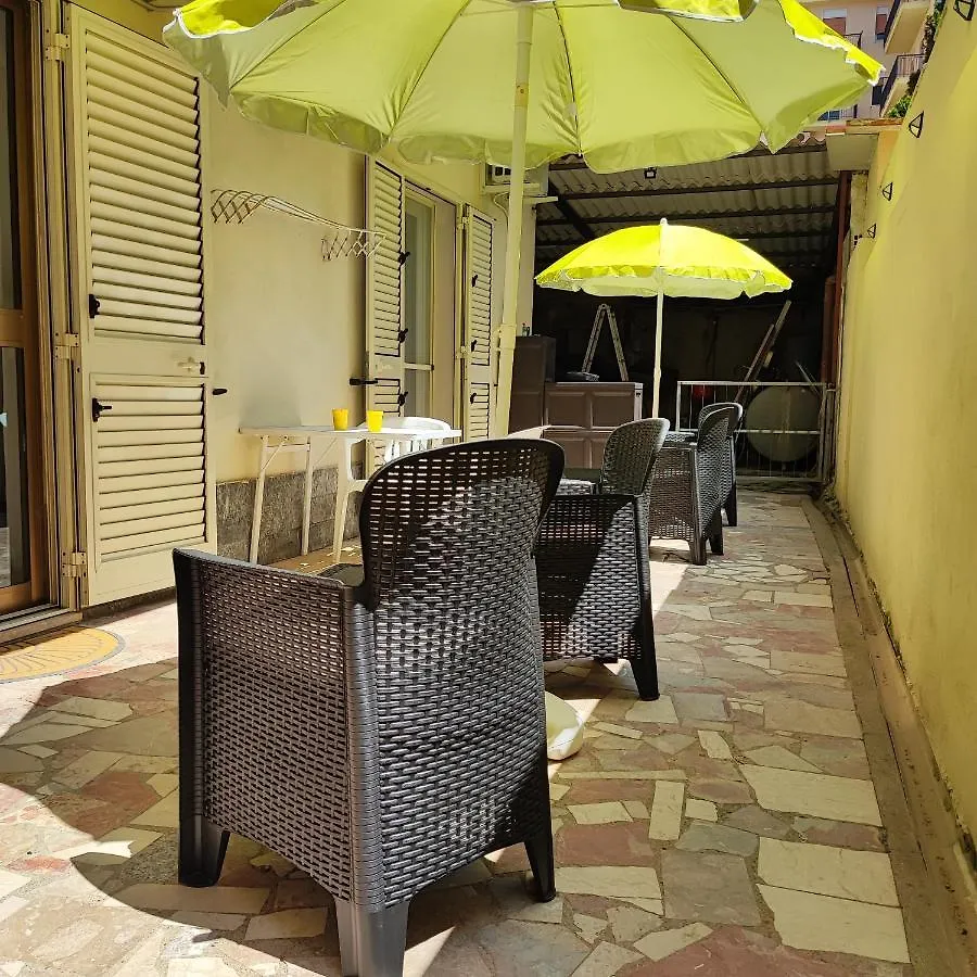 Nonna Rosa Hotel Reggio Calabria 0*,